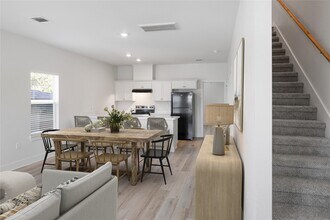 4020 Avenue N 1/2 Rear in Galveston, TX - Building Photo - Building Photo