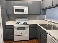 2208 Millstone Dr photo'