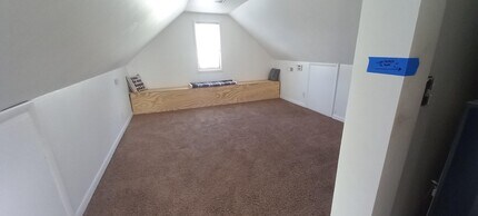 17805 Roseville Blvd in Roseville, MI - Building Photo - Building Photo