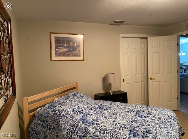 10074 Oakhurst Way in Ft. Myers, FL - Building Photo - Building Photo