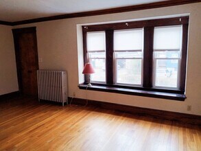 41 Whittemore Rd in Newton, MA - Foto de edificio - Building Photo