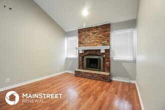 2300 NW 85th Terrace in Kansas City, MO - Foto de edificio - Building Photo