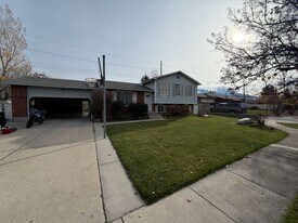 9239 S Keith Dr in Sandy, UT - Building Photo