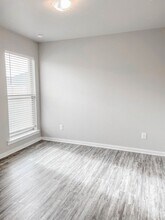 2123 N Texas Ave in Lubbock, TX - Building Photo - Building Photo