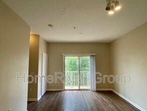 6047 Gibson Ave in Tampa, FL - Foto de edificio - Building Photo