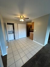 5728 W 128th St in Crestwood, IL - Building Photo - Building Photo