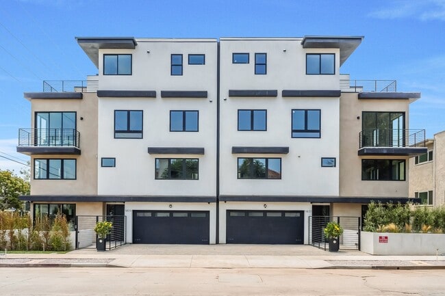 property at 1859 Barry Ave