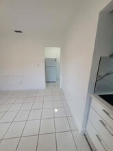 1120 SW 96th Ave in Miami, FL - Building Photo - Building Photo