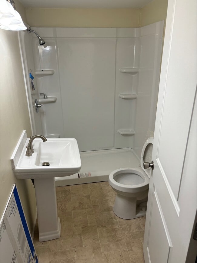 107 State St in Bardstown, KY - Building Photo - Building Photo