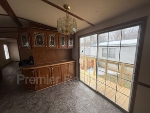 397 Deer Run Dr in Mocksville, NC - Building Photo - Building Photo