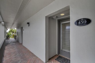 459 Piedmont J in Delray Beach, FL - Building Photo - Building Photo