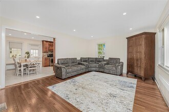 111 Frank Ave in Mamaroneck, NY - Building Photo - Building Photo