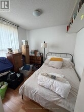 4077 Dufferin St in Toronto, ON - Building Photo - Building Photo