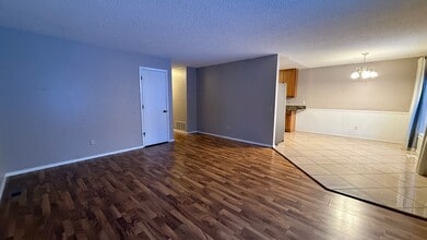 7720 Randamar Cir in Anchorage, AK - Building Photo - Building Photo