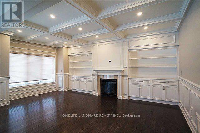 39 Briarfield Ave in East Gwillimbury, ON - Building Photo