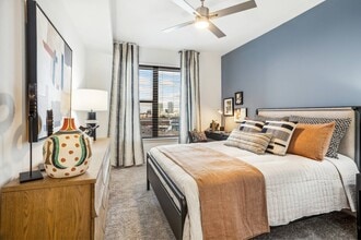 The Margaret at Riverfront in Dallas, TX - Foto de edificio - Building Photo