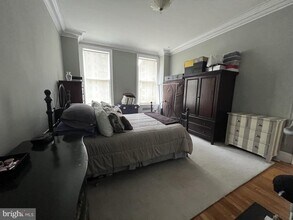 237 S 18th St in Philadelphia, PA - Building Photo - Building Photo