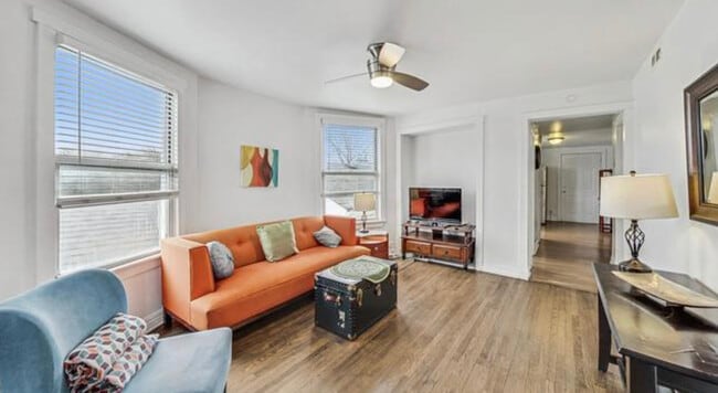 1936 N St Louis Ave in Chicago, IL - Building Photo - Building Photo