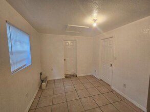 2156 17th Ave S in St. Petersburg, FL - Building Photo - Building Photo