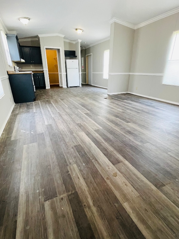 property at 9477 Lansdowne Rd