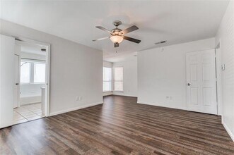 5317 Bright Star Trail in Arlington, TX - Building Photo - Building Photo