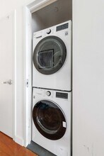 1 Avenue B, Unit 4E in New York, NY - Building Photo - Building Photo