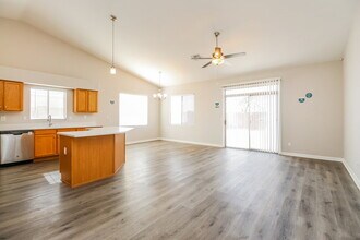 552 N Emery in Mesa, AZ - Building Photo - Building Photo
