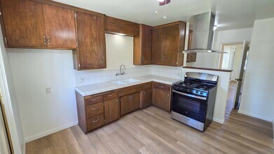 14032 Tedemory Dr in Whittier, CA - Building Photo - Building Photo