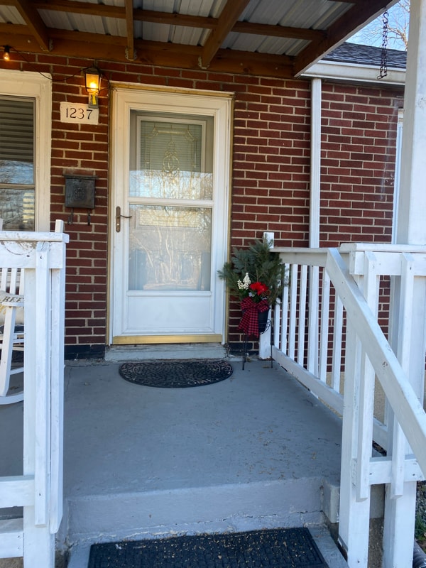 1237 E Pleasant Run Pkwy S Dr in Indianapolis, IN - Foto de edificio - Building Photo