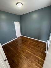 6045 S Rhodes Ave in Chicago, IL - Building Photo - Building Photo