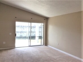 16245 Coopers Hawk Ave in Clermont, FL - Building Photo - Building Photo