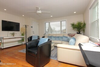 240 7th Ave in Long Branch, NJ - Building Photo - Building Photo