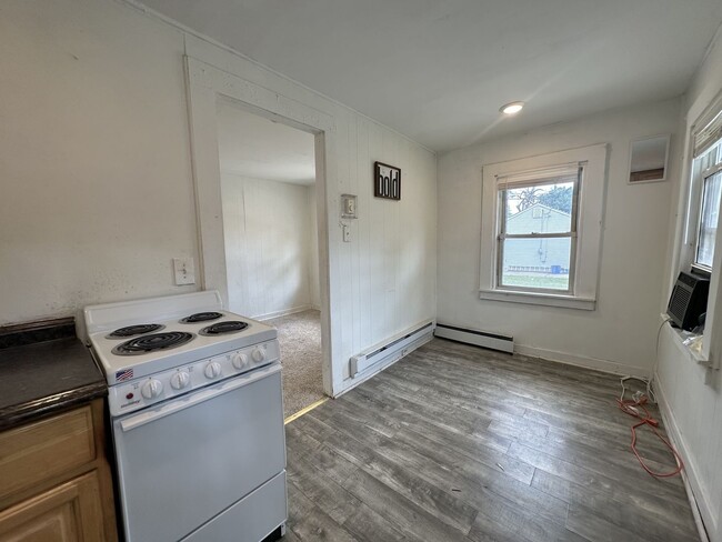 45 Bristol Rd in Piscataway, NJ - Building Photo - Building Photo