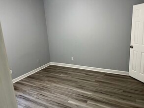 901 Marlborough Rd in Raleigh, NC - Building Photo - Building Photo