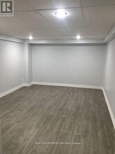 27 Claudia Ave in Vaughan, ON - Building Photo - Building Photo