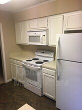 1540 Sharlo Ave in Baton Rouge, LA - Building Photo - Building Photo