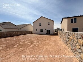 2086 Meteor St in Las Cruces, NM - Building Photo - Building Photo