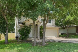 176 Oak River Dr in Cedar Creek, TX - Building Photo - Building Photo
