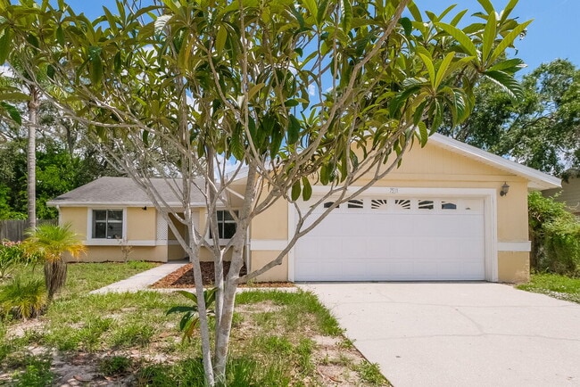 7511 Breezewood Ct