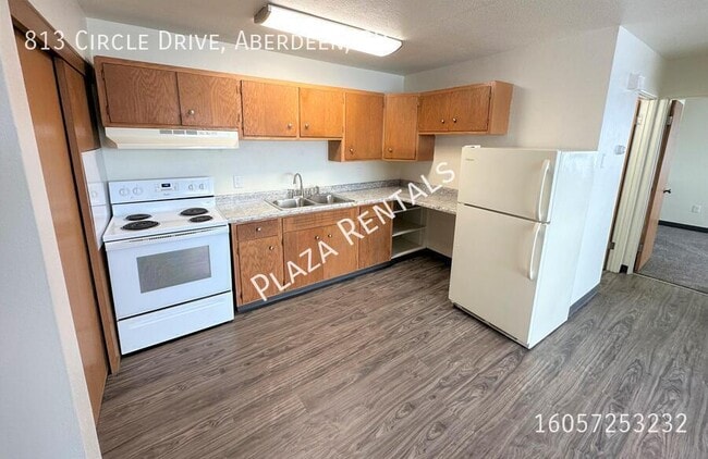 property at 2103 4th Ave SE