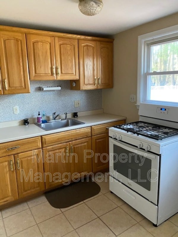 property at 50 Neillian St