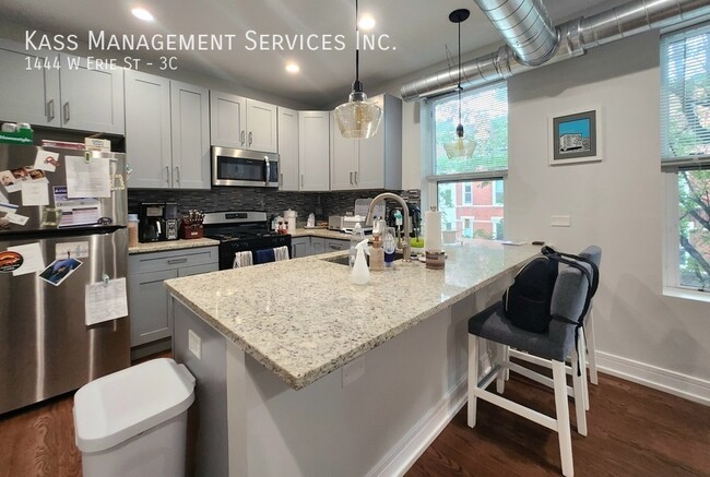 1444 W Erie St in Chicago, IL - Building Photo - Building Photo