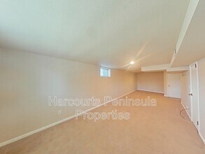 1011 N Rainier Ave in Bremerton, WA - Building Photo - Building Photo