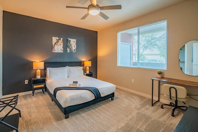 1890 S Country Club Way-Unit -ID1263066P in Tempe, AZ - Foto de edificio - Building Photo