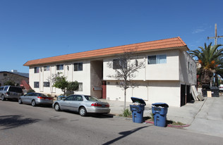 201-219 E 12th St in National City, CA - Building Photo