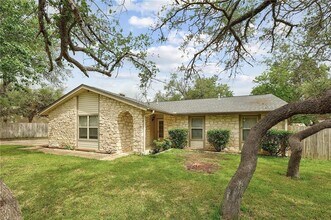 707 Newcastle Ln in Leander, TX - Building Photo - Building Photo