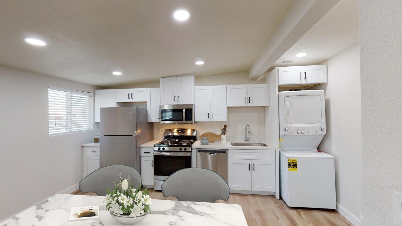 1017 E Amelia Ave in Phoenix, AZ - Building Photo