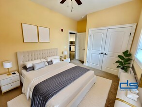 5 5th St, Unit 208 in Pocomoke City, MD - Foto de edificio - Building Photo