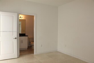 25372 SW 135th Ave in Homestead, FL - Building Photo - Building Photo