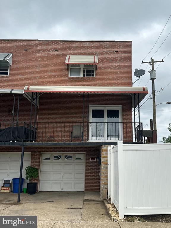 property at 3658 Miller St